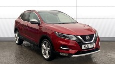 Nissan Qashqai 1.3 DiG-T N-Motion 5dr Petrol Hatchback